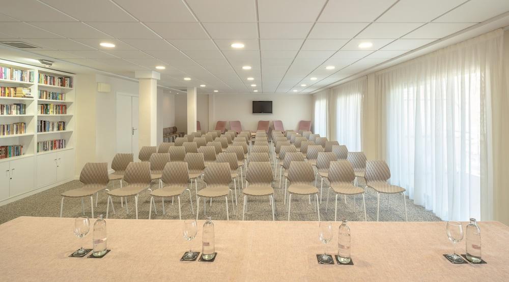 Hotel Rh Corona Del Mar 4* Sup بينايدورم المظهر الخارجي الصورة